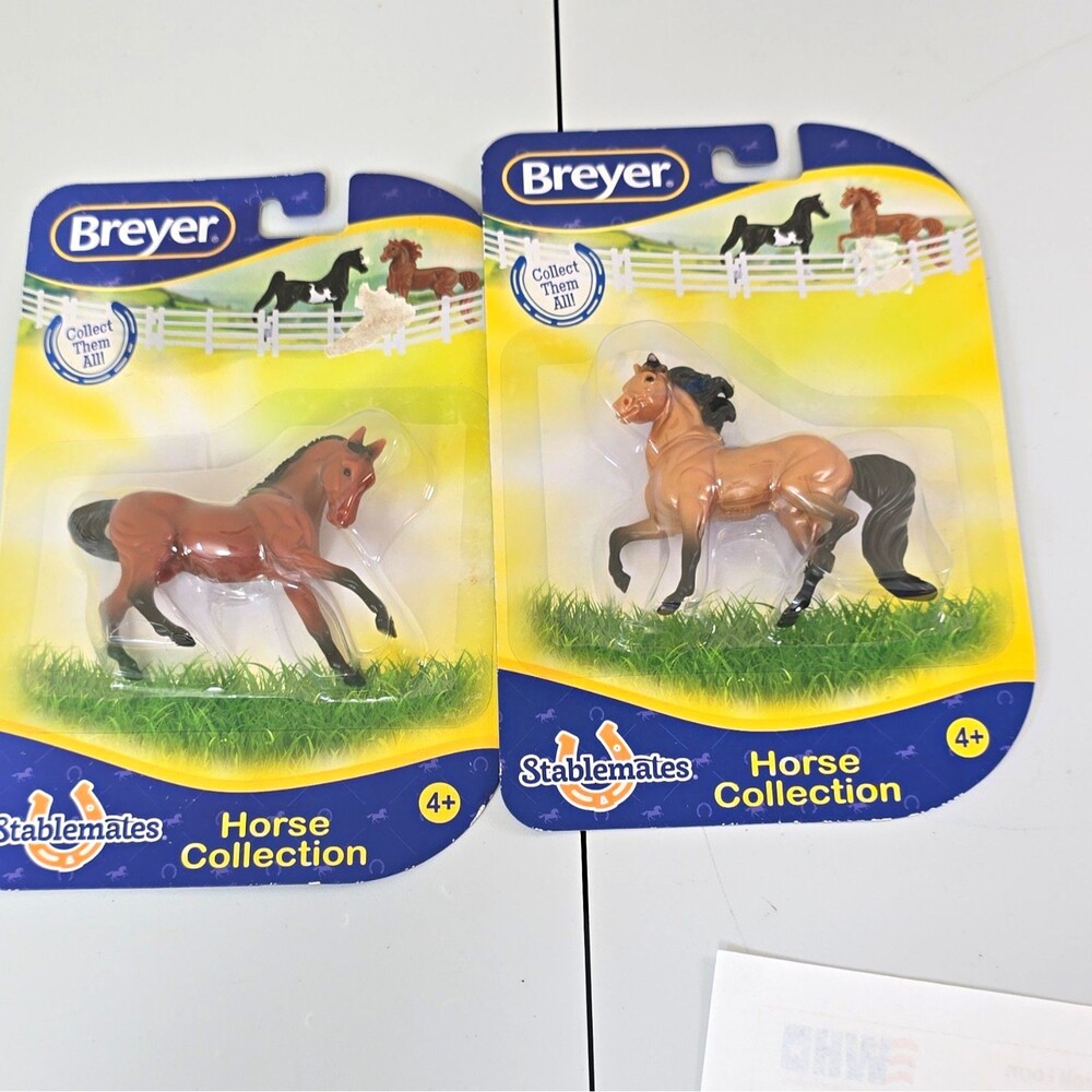 B9 Breyer Stablemates Horse Collection Plastic Model Horse Figures 2-Pack Carded